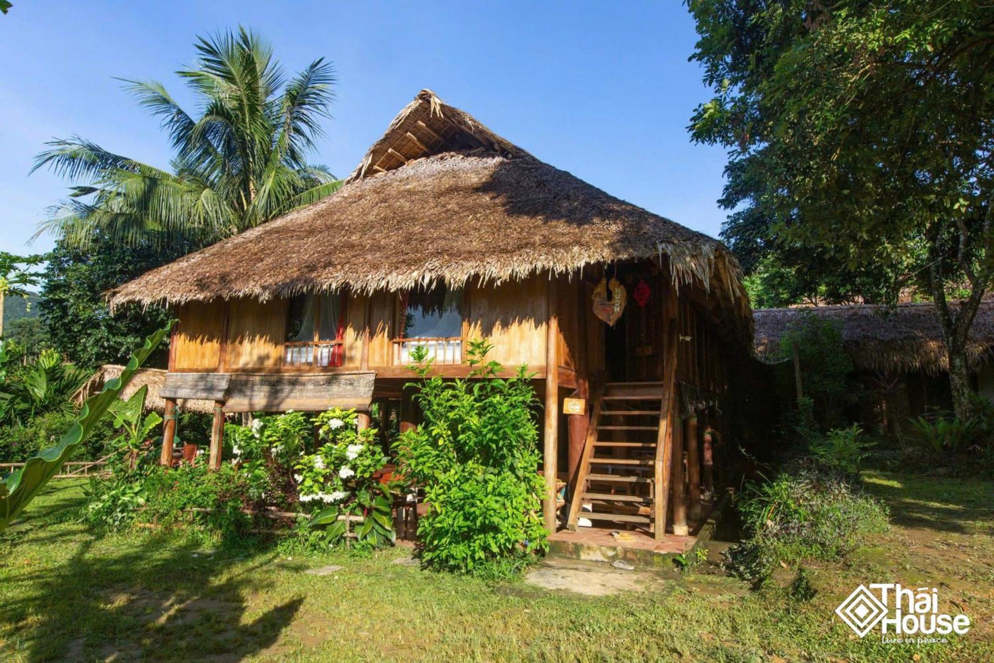 Tai Dam homestay Pu Luong Huong Ba Thuoc Bagian luar foto