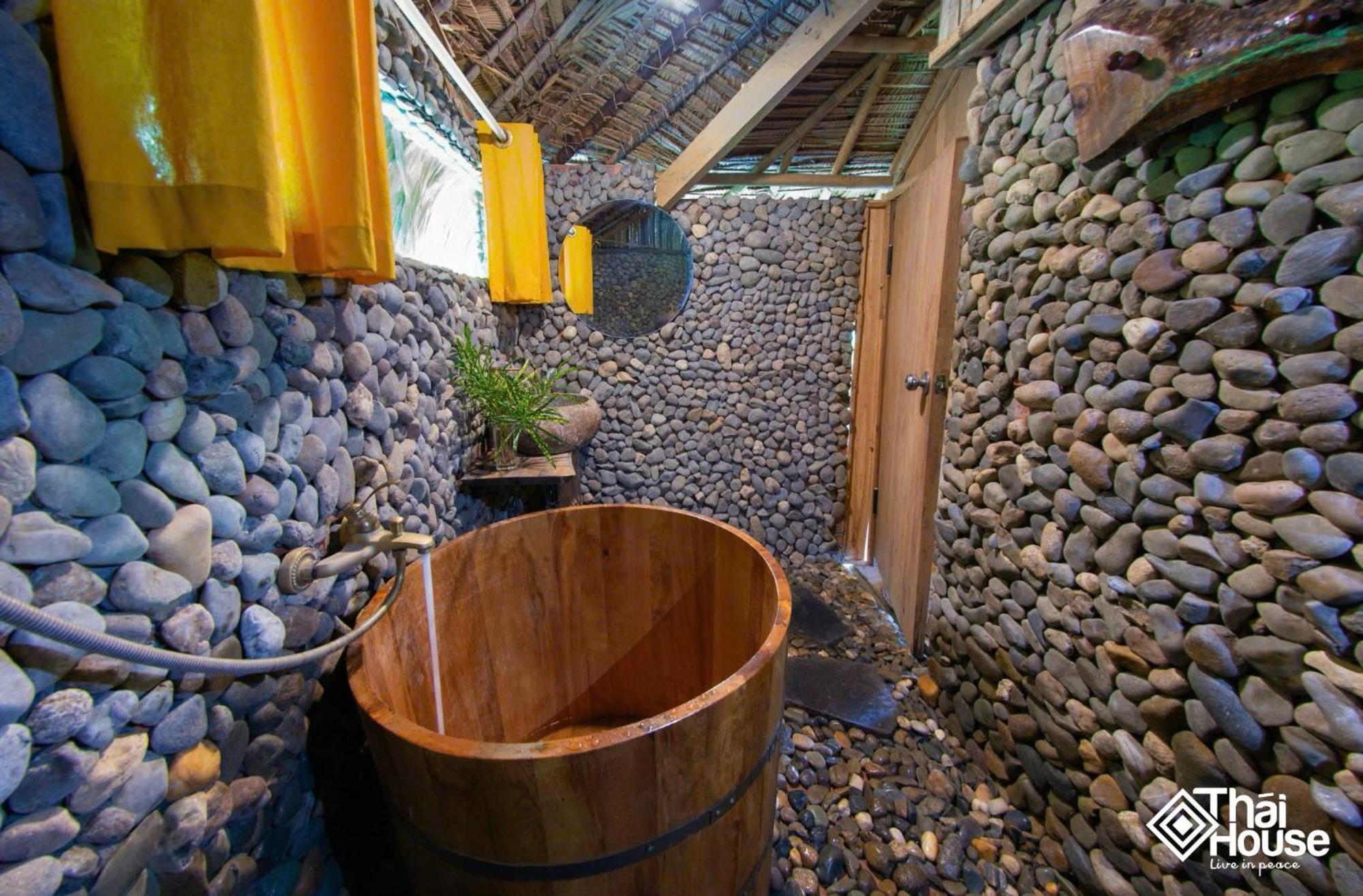 Tai Dam homestay Pu Luong Huong Ba Thuoc Bagian luar foto