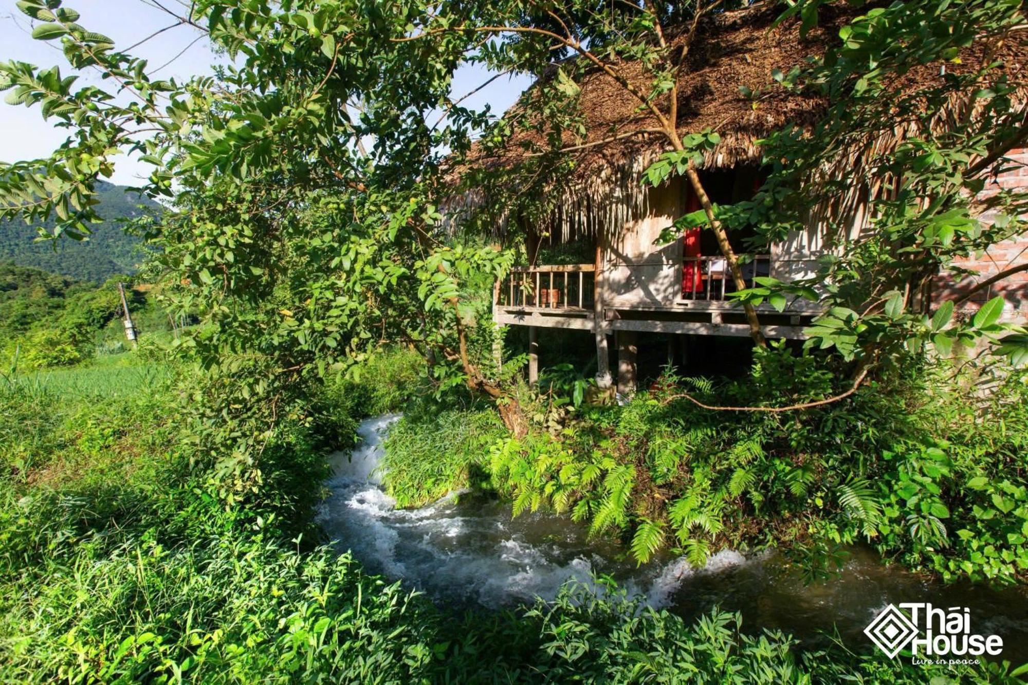 Tai Dam homestay Pu Luong Huong Ba Thuoc Bagian luar foto